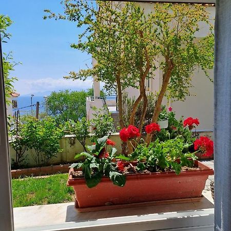 Secret Garden Apartment Kavála Ngoại thất bức ảnh