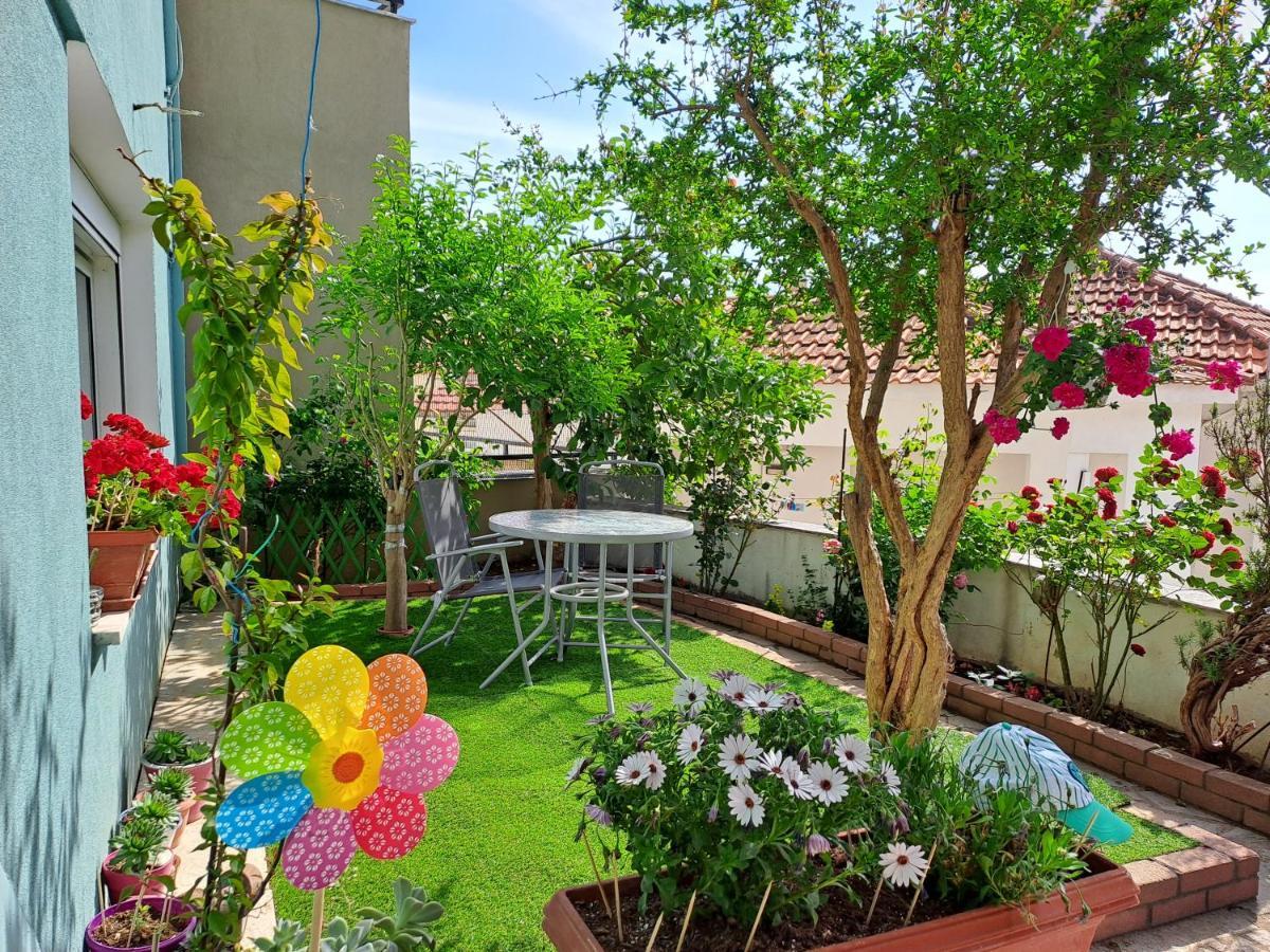 Secret Garden Apartment Kavála Ngoại thất bức ảnh